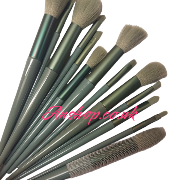 SET แปรงแต่งหน้า ขนนิ่ม13ชิ้น