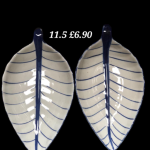 จานทรงใบไม้ceramic11.5"